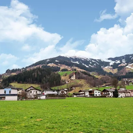 Thunhaus With Ski-storage Uderns