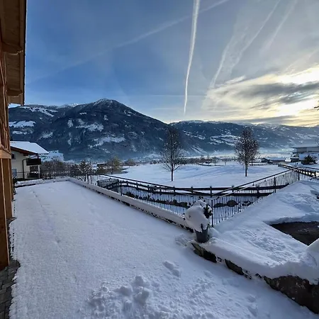 Thunhaus With Ski-storage